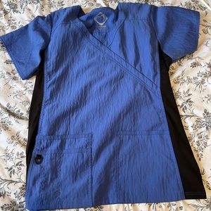 Assorted L scrub tops